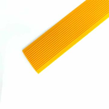 嘉辽 自粘型PVC楼梯防滑条，橙黄色，6cm×50m，EBS-0650OY 售卖规格：1卷