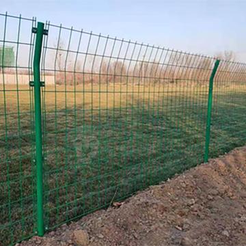 姿霓诺 过塑网围栏，1.8米*3米，丝径4mm 不带柱子，网孔格子9*17cm的，丝径4mm
