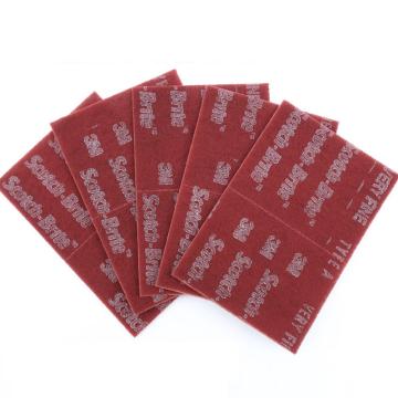 3M 7447PRO工业百洁布，红色，6'×9'(145×230mm)，61-5002-9992-2，20片/箱
