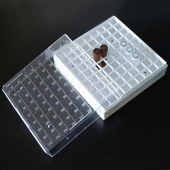 Lab Companion 冷冻盒,适用试管：1.2-2ml，最多可放91个试管，使用温度范围：-196～121°C，PC，AAAJ7003 售卖规格：5个/个