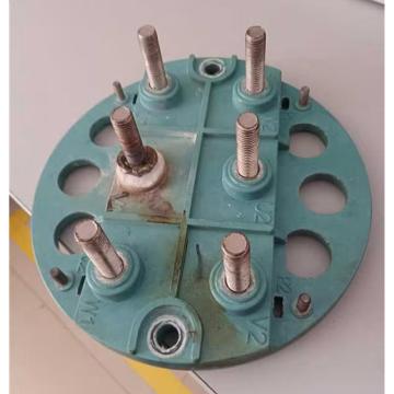 东方泵业 电机接线板，DFG200-500(I)B/4-110KW 售卖规格：1个