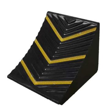 功成狮 车轮挡块 便携式橡胶止退器 规格320*300*260mm 黑黄色 重量约12KG 适用于重型车，GSSC0182 售卖规格：1个