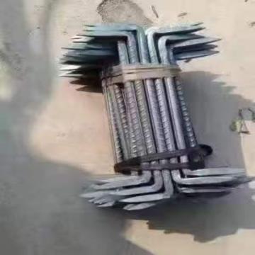 金牛 扒钉，直径12-16mm，长度180-220mm 售卖单位：KG